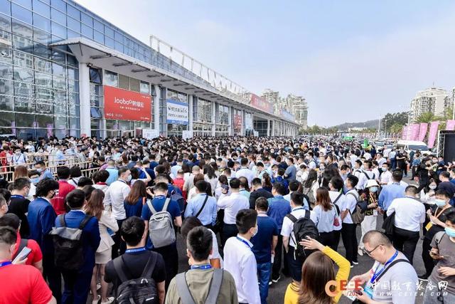 柔果AI練字解決方案，全新亮相第79屆中國教育裝備展示會